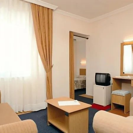 Pineta Club Otel 4*