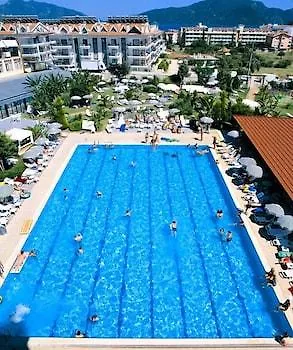 Hotel Pineta Club 4*